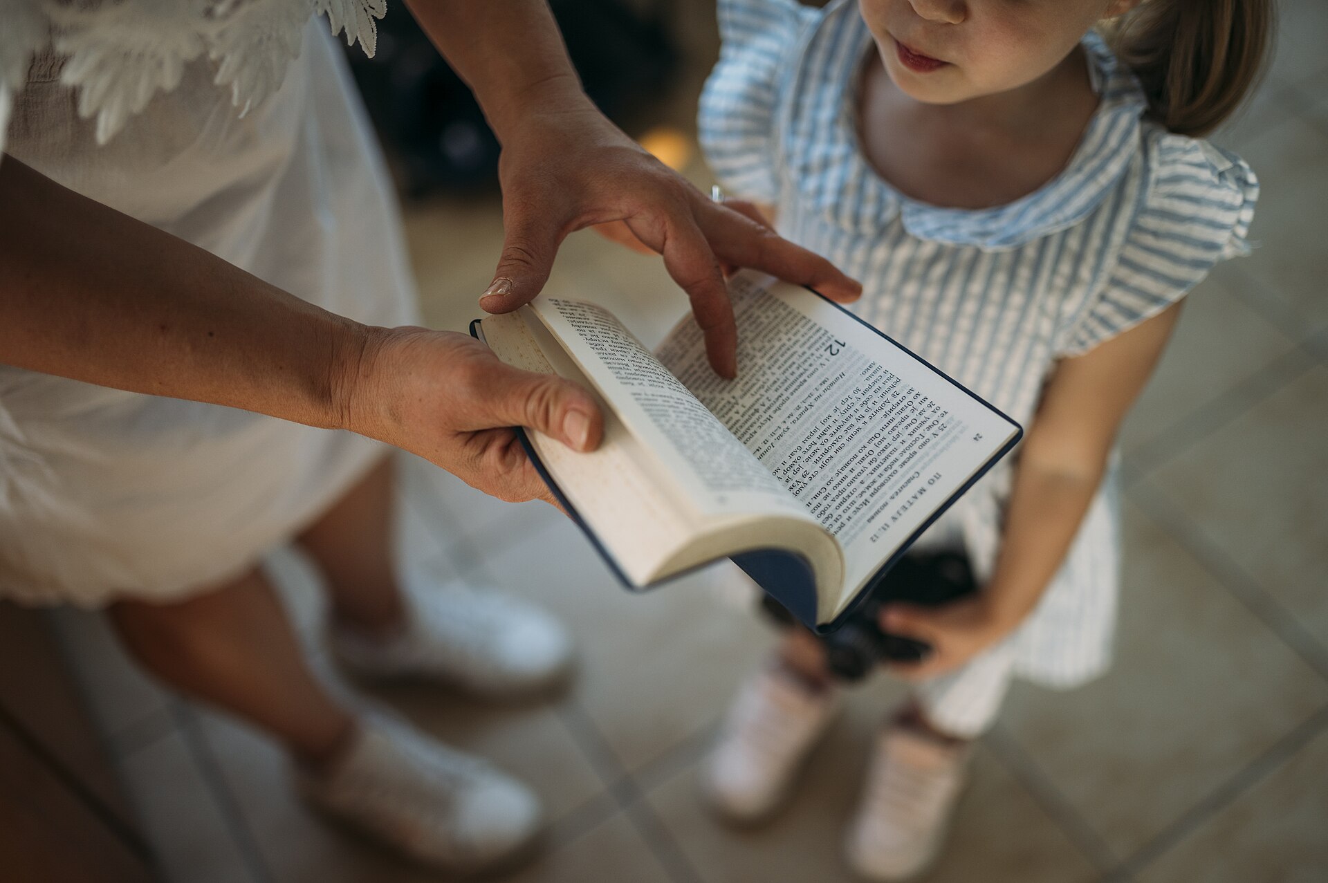 Tweetalige kinderen opvoeden: wat er echt gebeurt in een tweetalig gezin