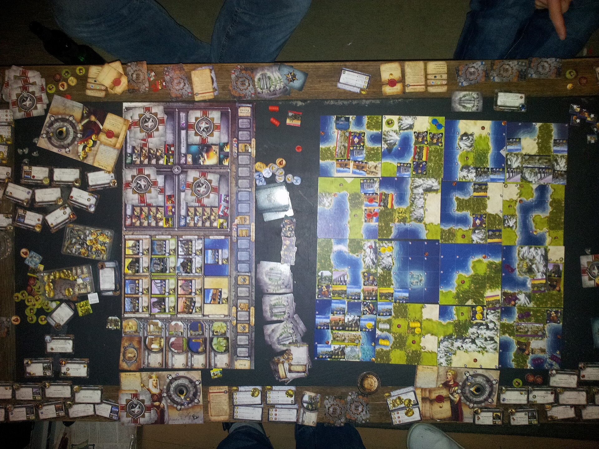 De beste bordspellen voor groepen: spellen afstemmen op je echte spelers